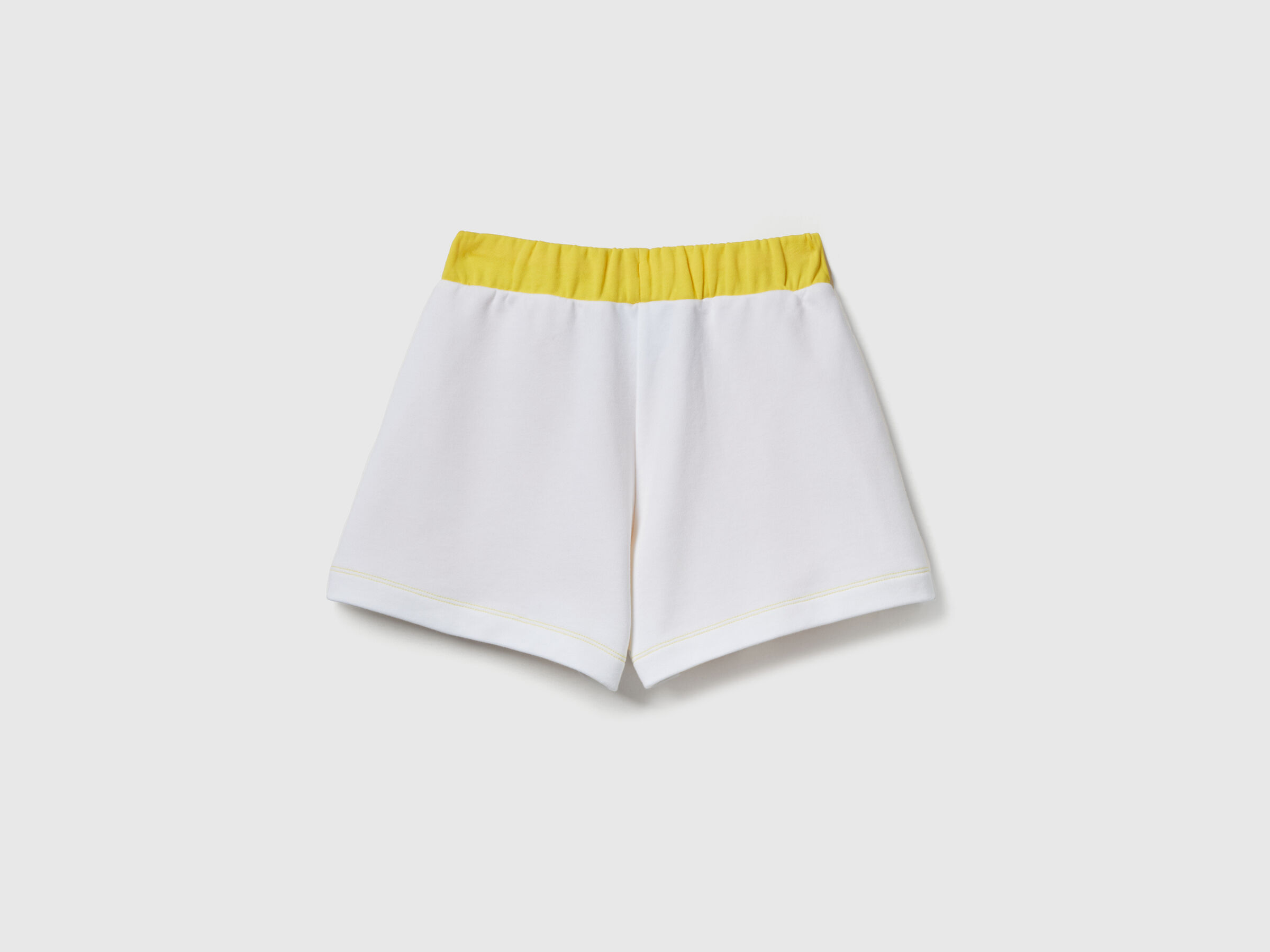 BERMUDA Niña image number 2